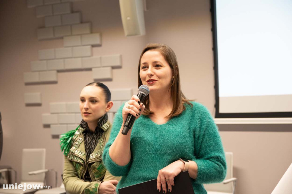 Moda na recykling. W Spycimierzu powstawały wyjątkowe kreacje