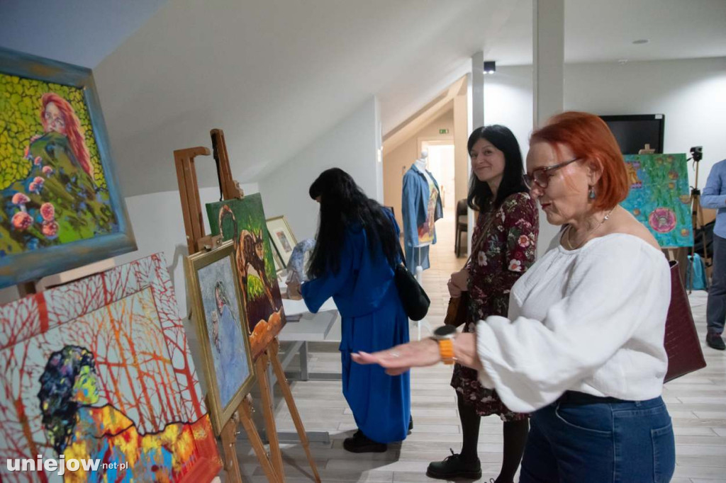 Stąd i stamtąd. Polipowska i Opara-Stacholec