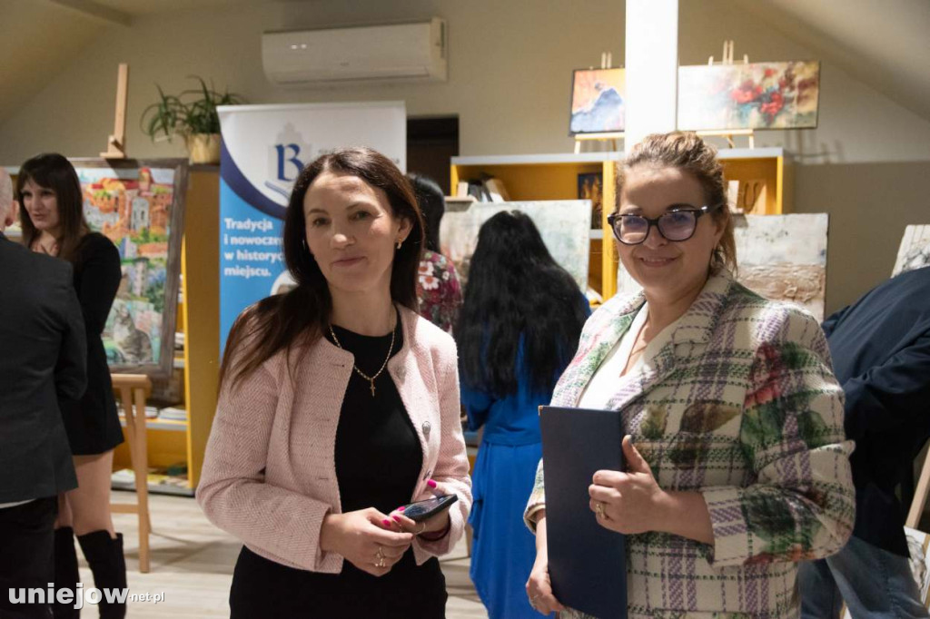 Stąd i stamtąd. Polipowska i Opara-Stacholec