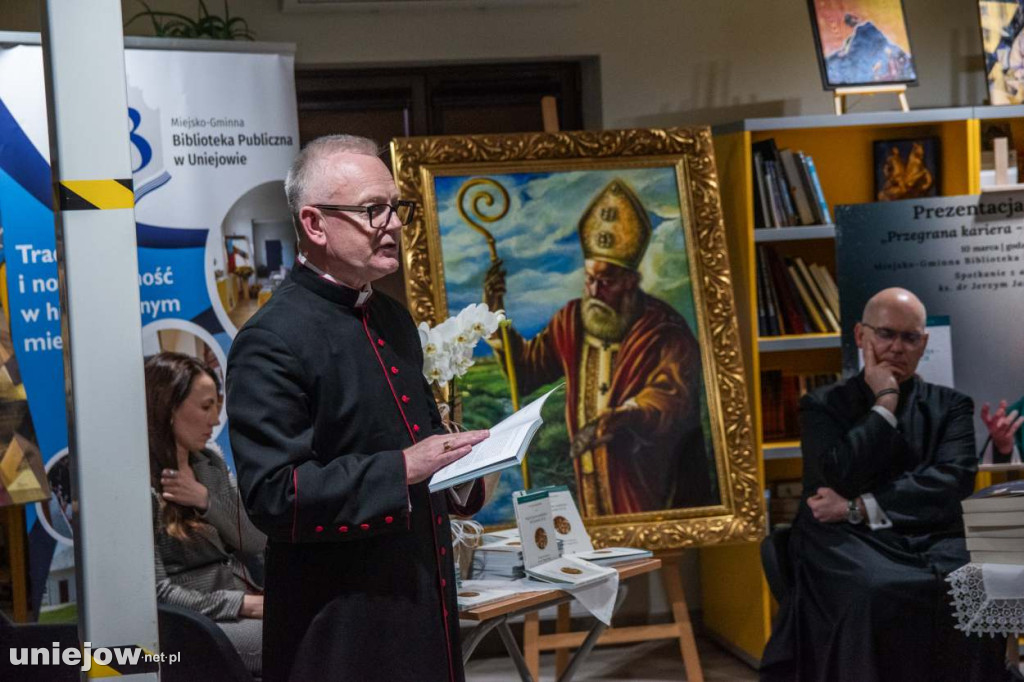 W Uniejowie odbyła się promocja nowej książki