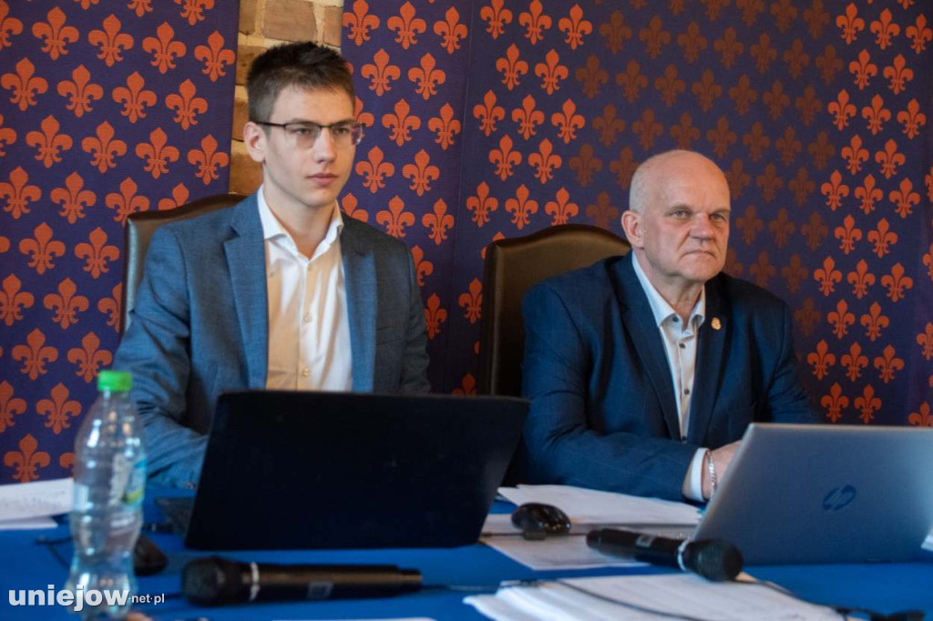 Szachowi mistrzowie rywalizują w Uniejowie o Puchar Burmistrza