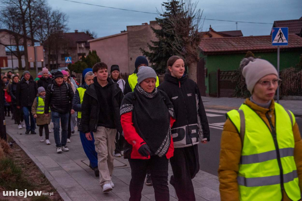 Nocna Droga Krzyżowa w Uniejowie