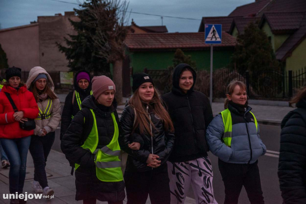 Nocna Droga Krzyżowa w Uniejowie