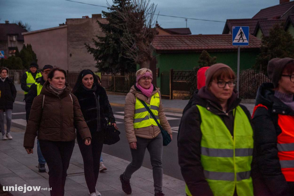 Nocna Droga Krzyżowa w Uniejowie