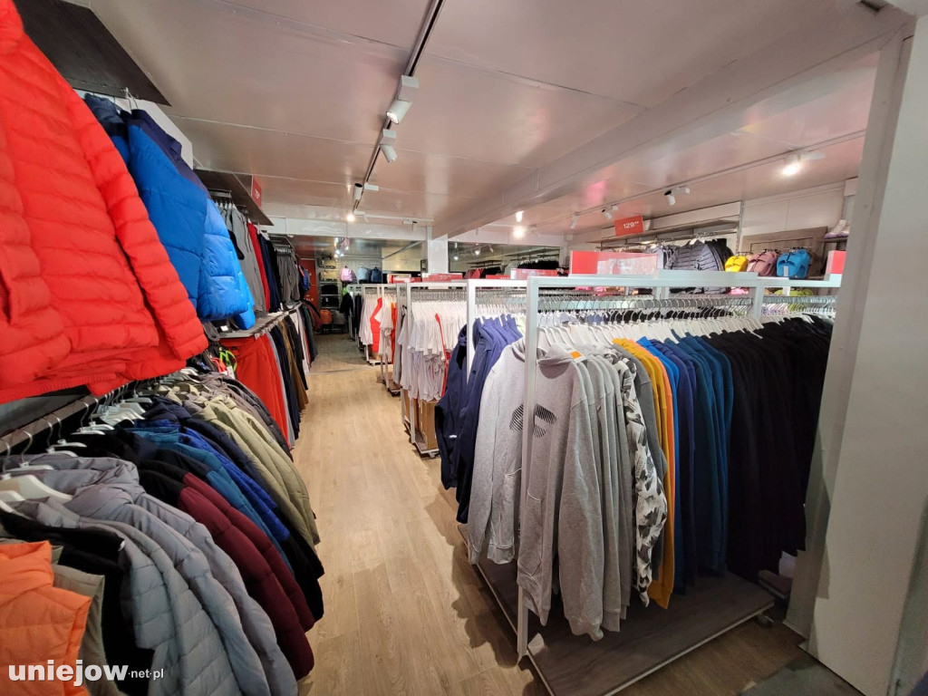 Wiosna w sklepie 4F w Uniejowie
