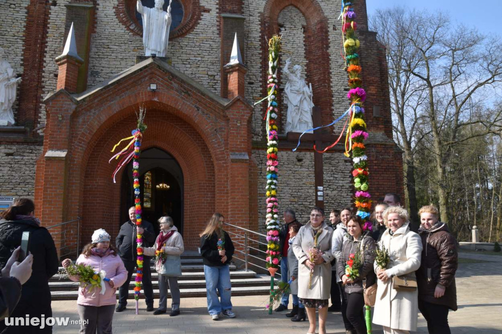 Palmy wielkanocne w parafii w Wilamowie