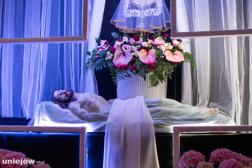 Wielkanoc 2026. Tak wyglądają Groby Pańskie