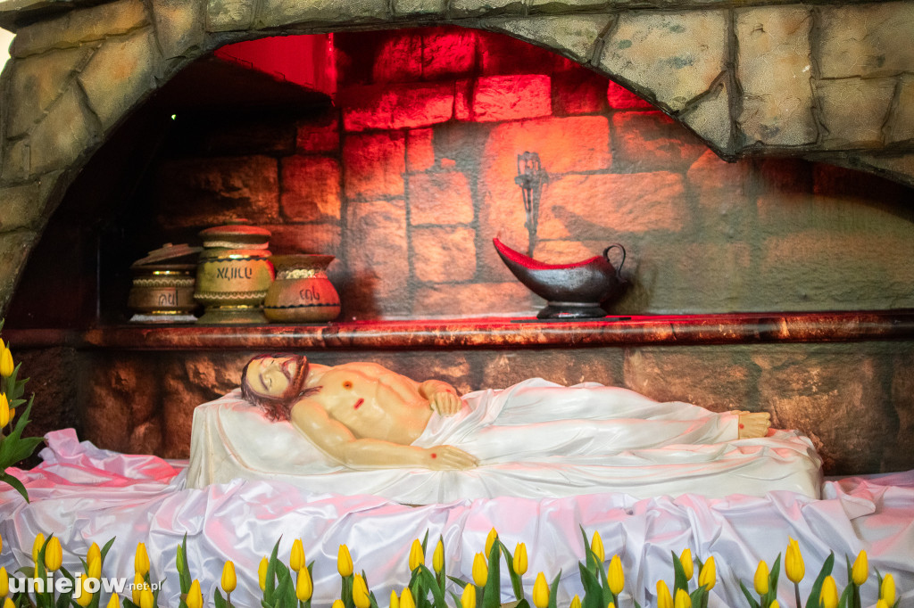 Wielkanoc 2026. Tak wyglądają Groby Pańskie