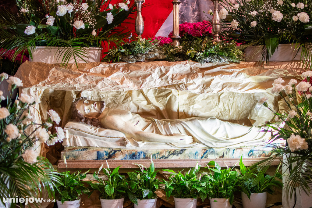 Wielkanoc 2026. Tak wyglądają Groby Pańskie