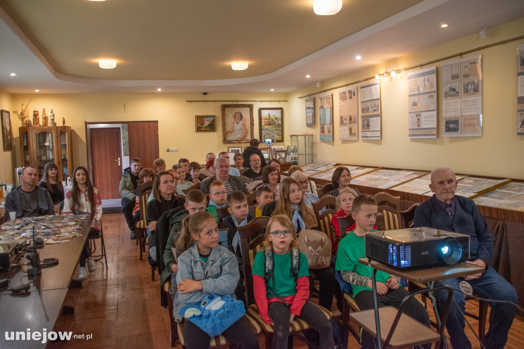 Spotkanie z krótkofalowcem z Piotrem Osiewalskim