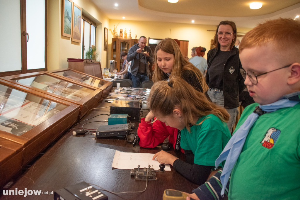 Spotkanie z krótkofalowcem z Piotrem Osiewalskim