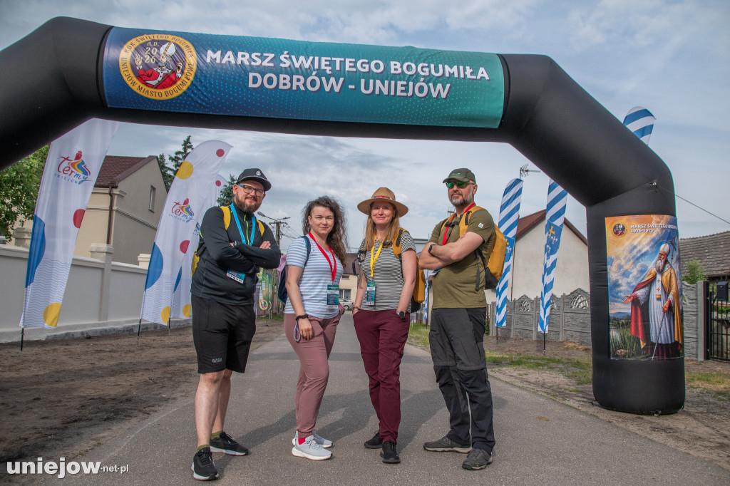 Ruszył Marsz św. Bogumiła z Dobrowa do Uniejowa