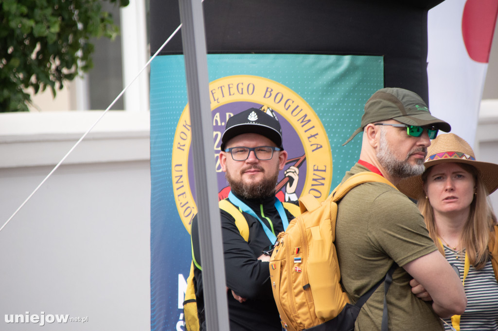 Ruszył Marsz św. Bogumiła z Dobrowa do Uniejowa