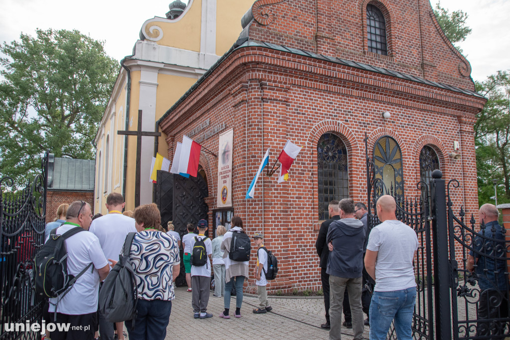 Ruszył Marsz św. Bogumiła z Dobrowa do Uniejowa