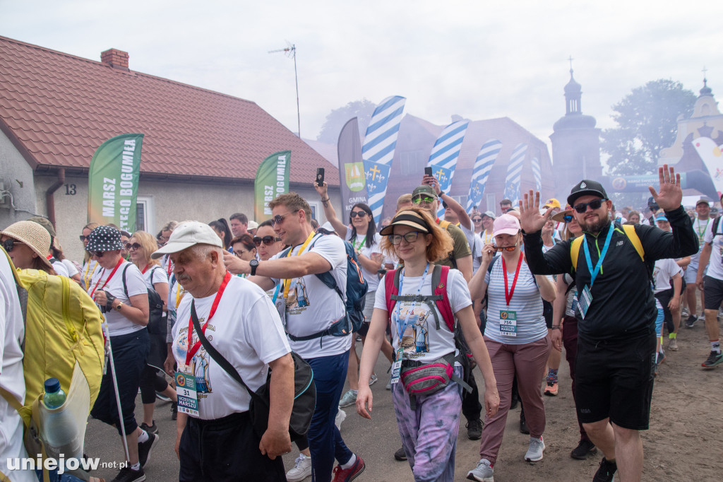 Ruszył Marsz św. Bogumiła z Dobrowa do Uniejowa