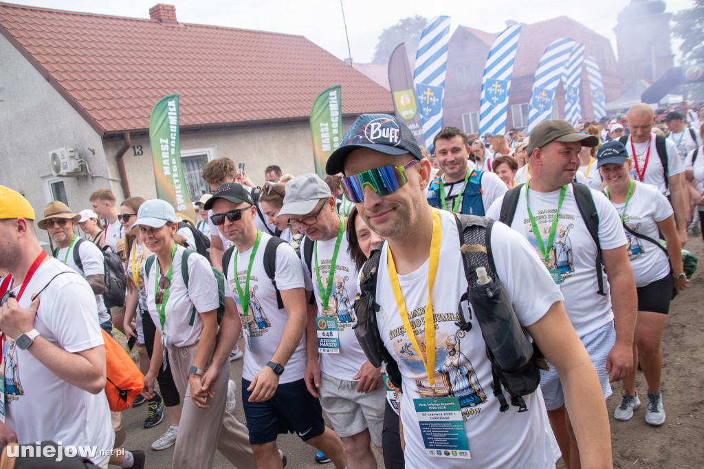 Ruszył Marsz św. Bogumiła z Dobrowa do Uniejowa