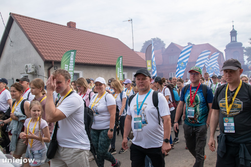 Ruszył Marsz św. Bogumiła z Dobrowa do Uniejowa