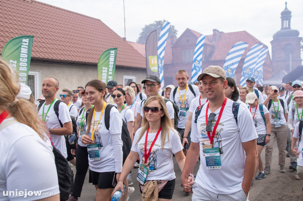 Ruszył Marsz św. Bogumiła z Dobrowa do Uniejowa