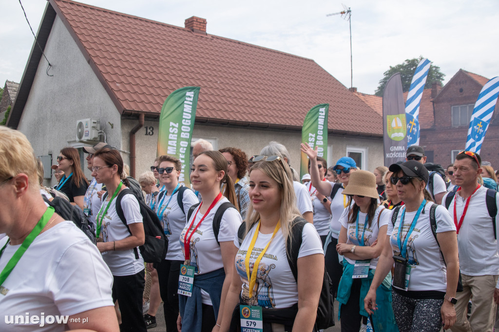 Ruszył Marsz św. Bogumiła z Dobrowa do Uniejowa