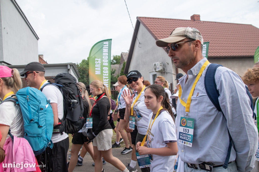 Ruszył Marsz św. Bogumiła z Dobrowa do Uniejowa