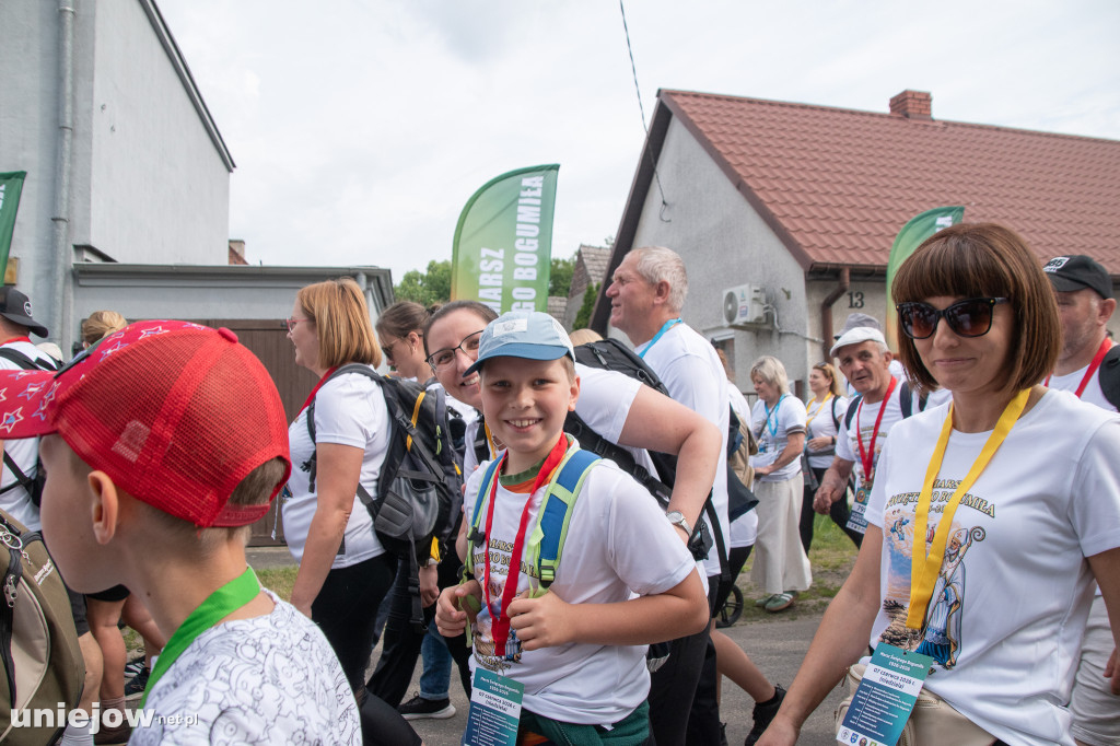 Ruszył Marsz św. Bogumiła z Dobrowa do Uniejowa