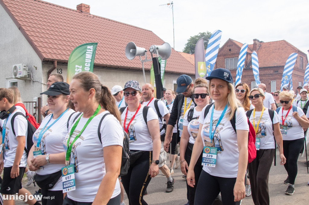 Ruszył Marsz św. Bogumiła z Dobrowa do Uniejowa