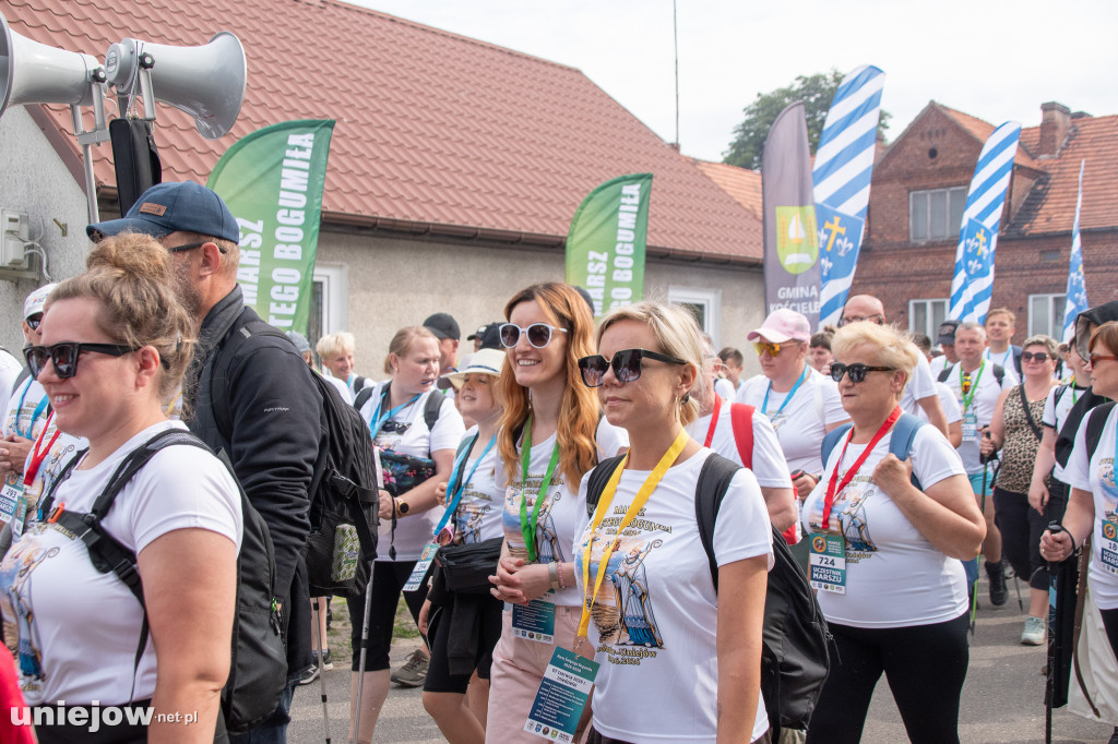 Ruszył Marsz św. Bogumiła z Dobrowa do Uniejowa