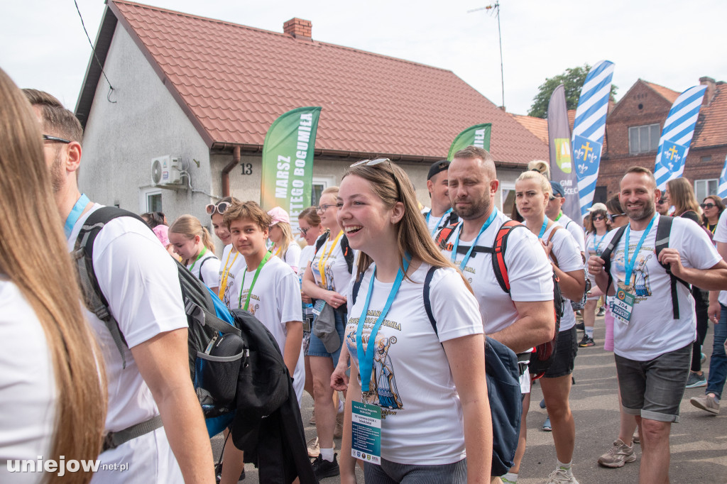 Ruszył Marsz św. Bogumiła z Dobrowa do Uniejowa
