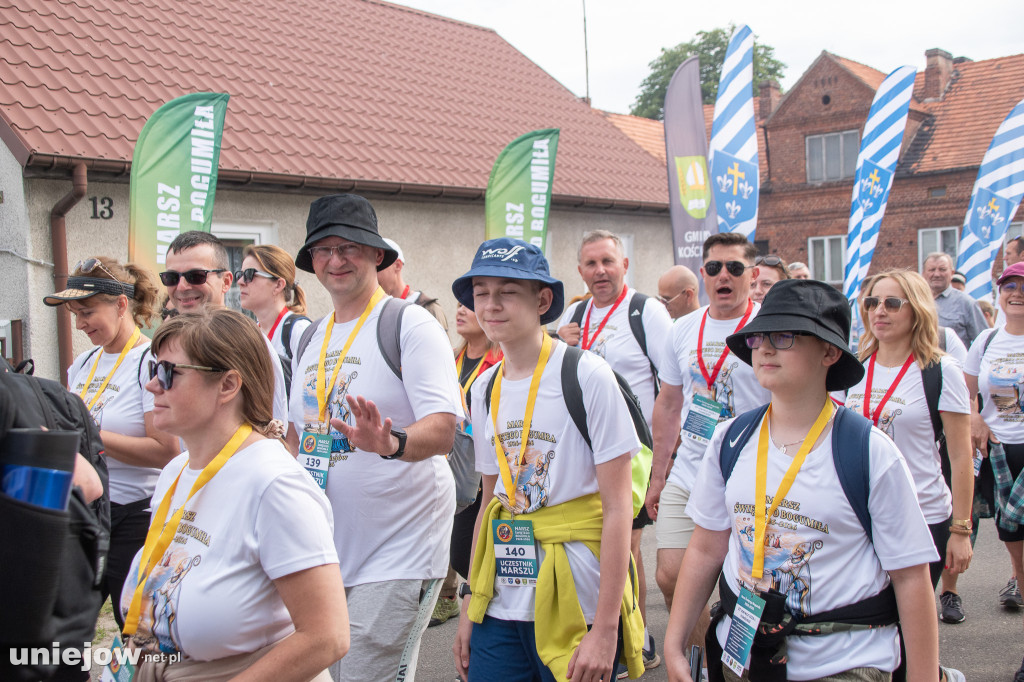 Ruszył Marsz św. Bogumiła z Dobrowa do Uniejowa