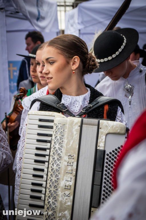 Mała Armia Janosika wystąpiła w Uniejowie