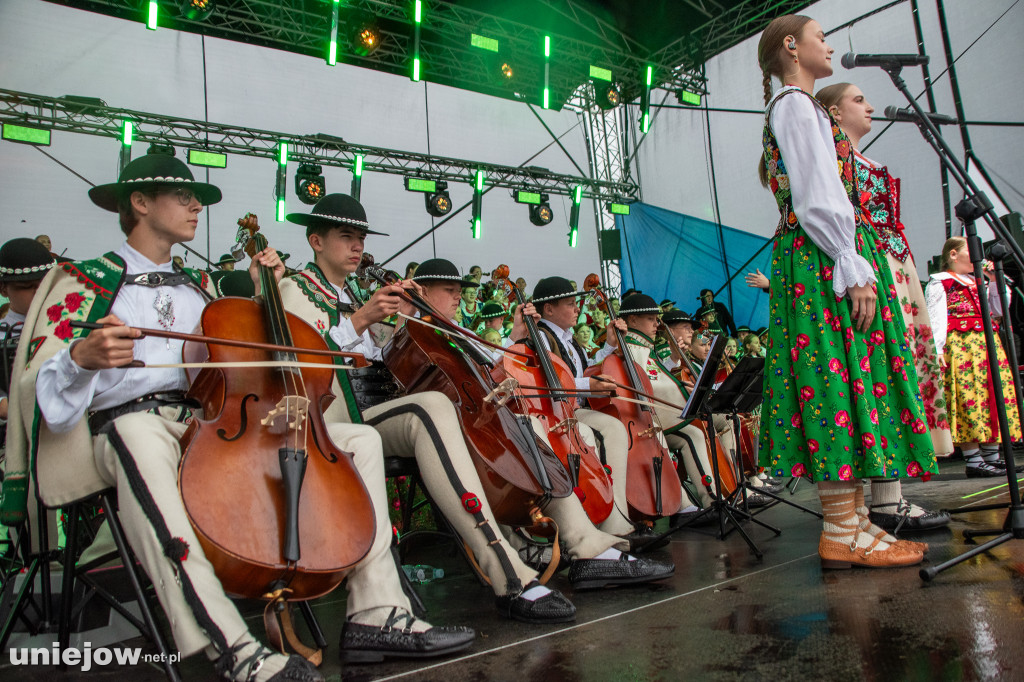 Mała Armia Janosika wystąpiła w Uniejowie