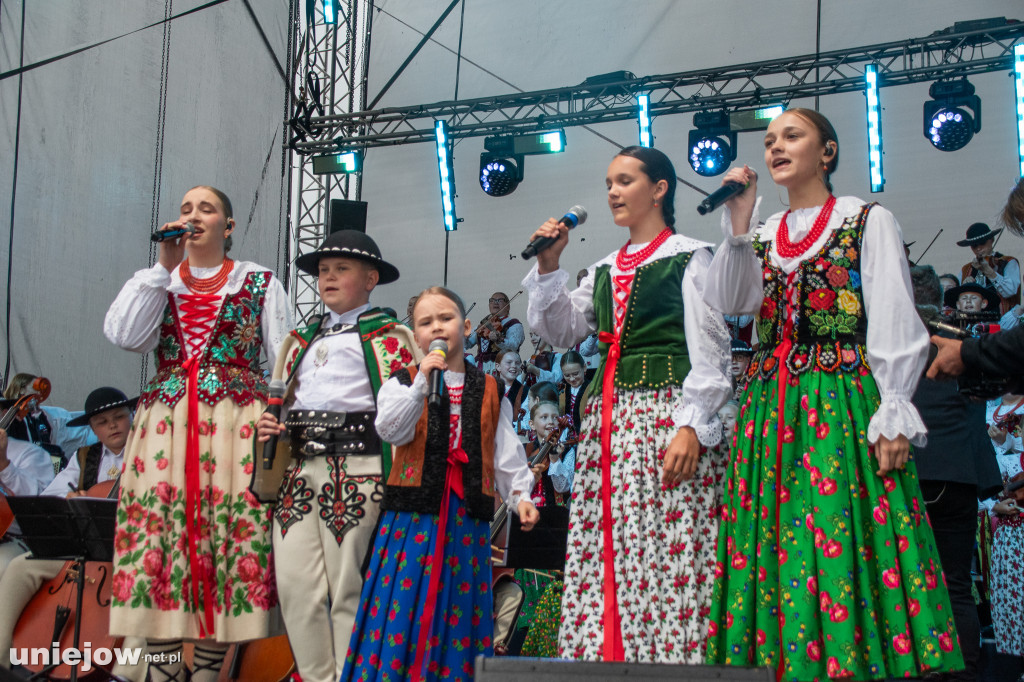 Mała Armia Janosika wystąpiła w Uniejowie