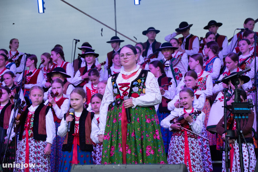 Mała Armia Janosika wystąpiła w Uniejowie