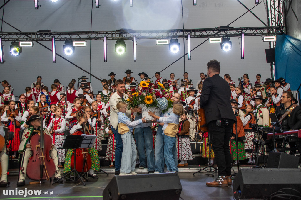 Mała Armia Janosika wystąpiła w Uniejowie