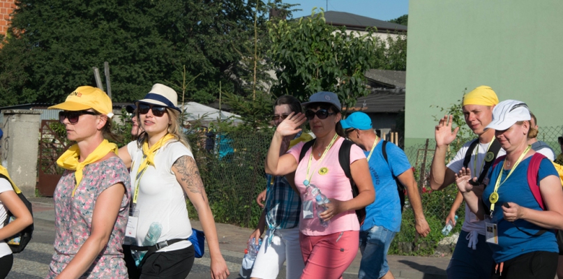 Pieszo do Częstochowy, czyli pielgrzymi przeszli przez Uniejów