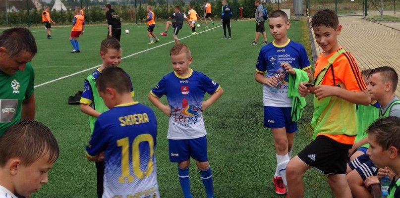 fot. Uniejowska Akademia Futbolu
