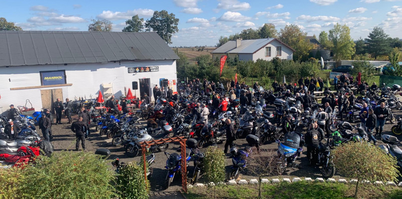 Zdjęcia: Starostwo Powiatowe w Poddębicach oraz MotoBanit