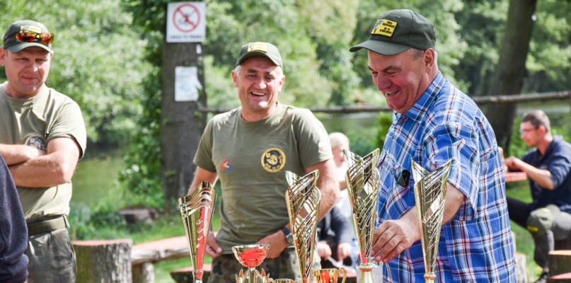 Turniej wygrał Mirosław Pietrzak łowiąc 43 ryby o łącznej wadze 2,21 kg.