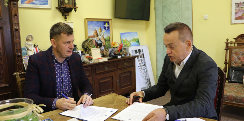 Jest umowa na przebudowę targowiska przy ul. Dąbskiej