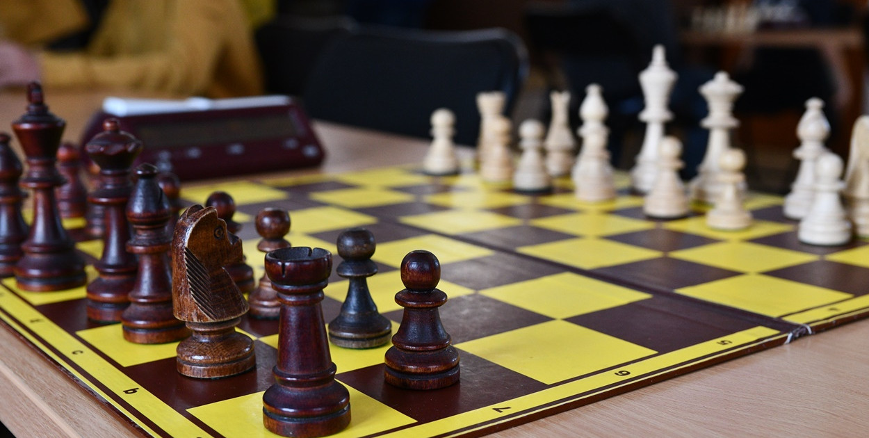 Oni pojadą na Węgry. W Uniejowie rozegrano turniej szachowy [ZDJĘCIA]