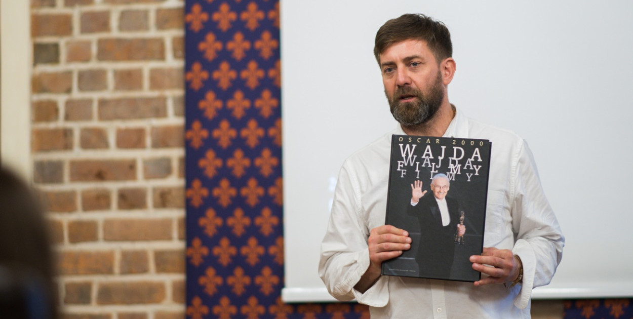 Rafał Królikowski tuż po ukończeniu szkoły teatralnej debiutował u Andrzeja Wajdy.fot. Michał Kubacki/uniejow.net.pl