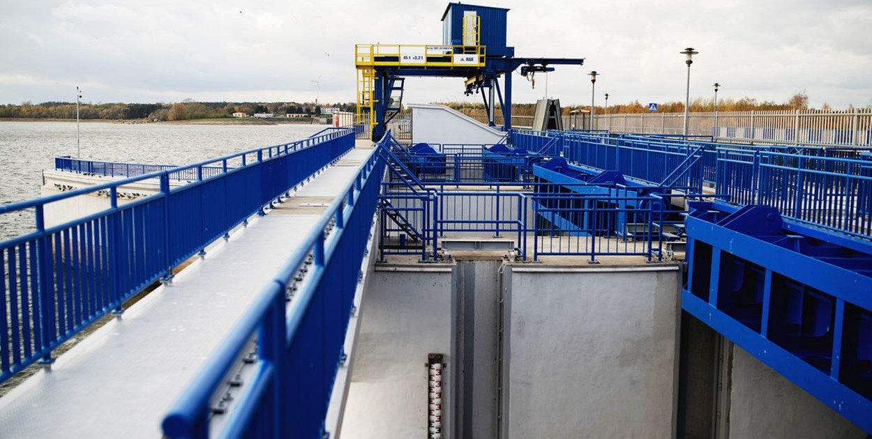 Teraz jaz, wcześniej tama. Inwestycje na zalewie Jeziorsko ukończone