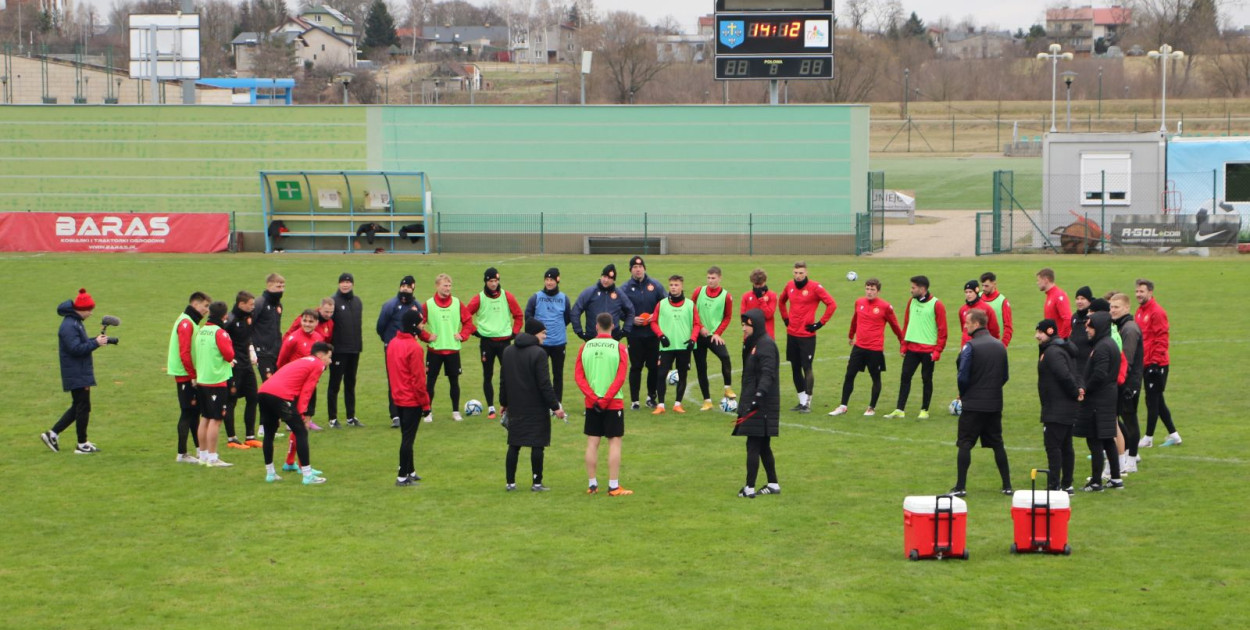 Widzew na zgrupowaniu w Uniejowie. RTS kolejny raz trenuje na termalnych boiskach