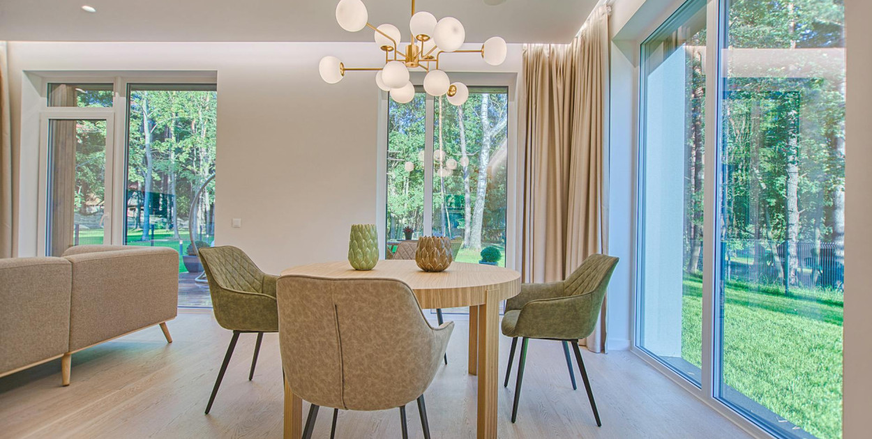 Panele wodoodporne - czym są i dlaczego warto się na nie zdecydować?