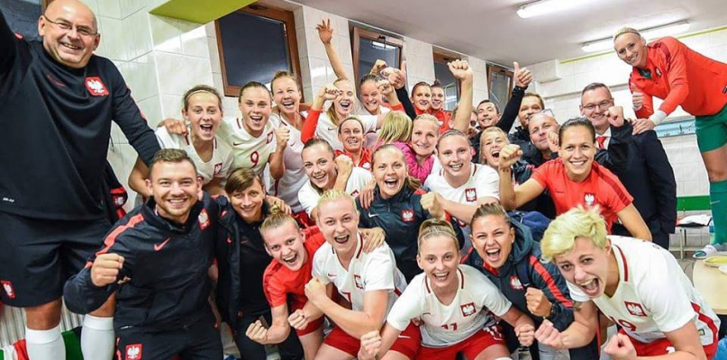 fot: www.facebook.com/EwaPajor17 .Zdjęcie po pierwszym zwycięskim meczu z Białorusią