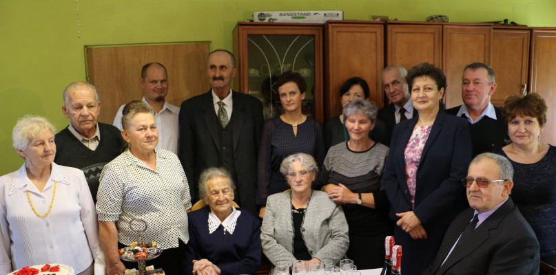 Genowefa Banicka - najstarsza mieszkanka gminy obchodziła 100 urodziny.
