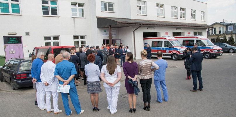 8 kwietnia 2019 roku w poddębickim szpitalu odbyła się uroczysta reaktywacja jednostek ratownictwa medycznego w rejonie operacyjnym powiatu poddębickiego.