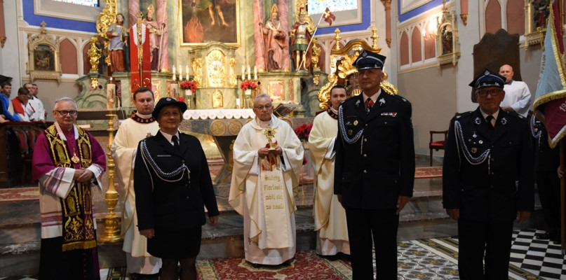 Strażacy mają swoje święto, a do kolegiaty wprowadzono dziś relikwie św. Floriana