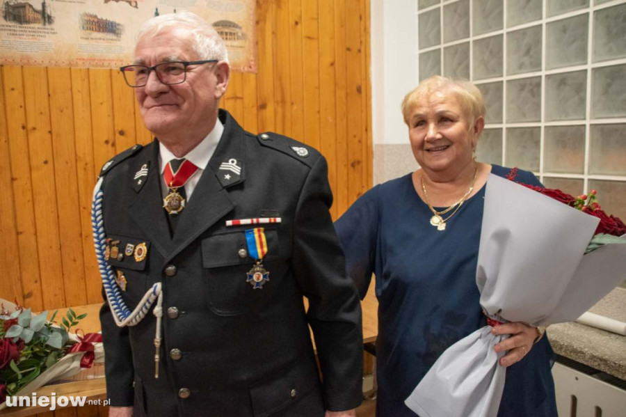 Bogdan Marciniak na zdjęciu z żoną.