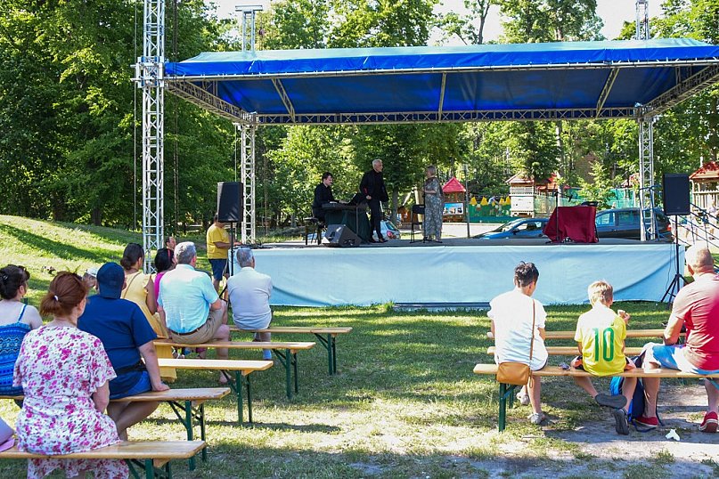 Aktor Dariusz Jakubowski wystąpił w Uniejowie